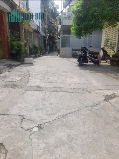 PHÚ NHUẬN - ĐƯỜNG CÔ GIANG - CHỦ KẸT TIỀN GIẢM CHÀO GIÁ BÁN CÒN 3.3 TỶ - HẺM 8M - NHÀ MỚI 2 TẦNG