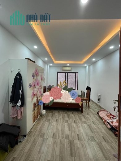 Bán Rẻ Nhà Ở Ngay Quận 11, HẺM XE HƠI, 82m2, 11.7 TỶ HẠ CÒN 8 TỶ, 5 Phòng