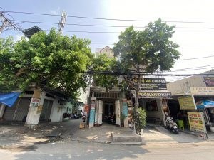 Chính Chủ Cần Bán Nhà Căn Góc 2 Mặt Tiền ( Hiện Đang Cho Thuê 12tr/ thg )