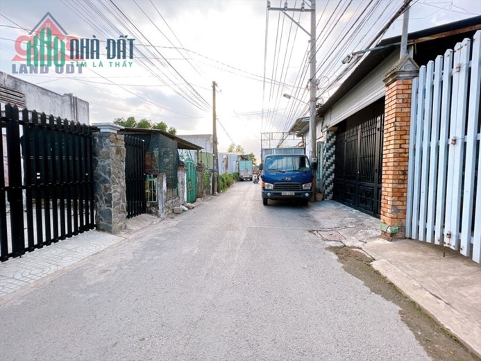 Cho thuê xưởng 500m2, P.Hố Nai ngay đài Du Sinh, giá 13tr/tháng