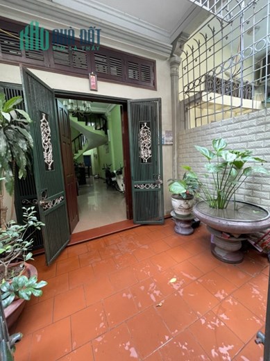 Bán nhà Nguyễn Văn Huyên, Cầu Giấy. 60m2x4; chỉ 8.8 tỷ. Phương