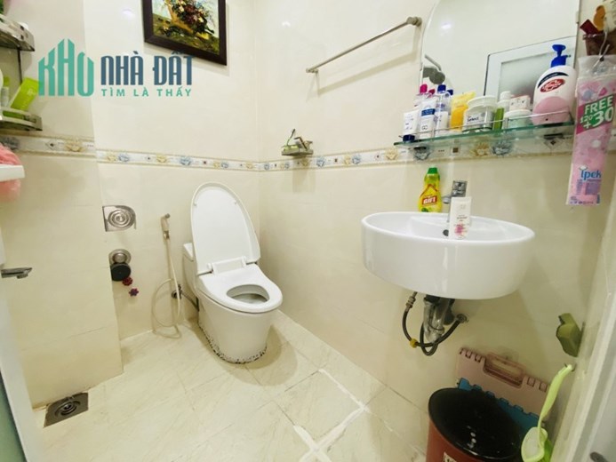BÁN NHÀ Q.3 - NGUYỄN ĐÌNH CHIỂU - CHỦ GẤP BÁN NHÀ MỚI 3 TẦNG - 35m2 - GIÁ CHỈ 4.75 TỶ