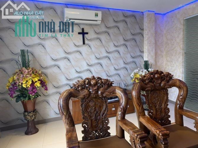 Mặt tiền kinh doanh Chu Văn An, giá rẻ hơn hẻm xe hơi 4 tầng 4x18m nhỉnh 11 tỷ TL