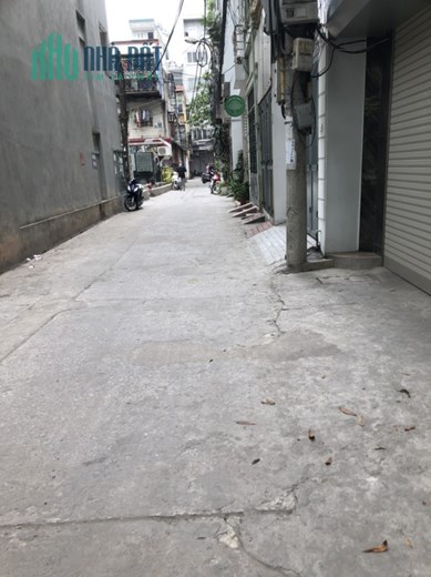 BÁN NHÀ PHỐ HÀO NAM 61M, KINH DOANH, NGÕ THÔNG, HƠN 100 tr/m2
