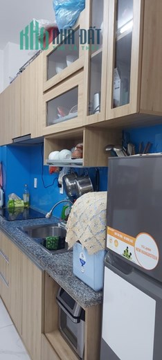 Căn hộ 2 phòng full nội thất giá 1,8xxx tỷ, lầu cao