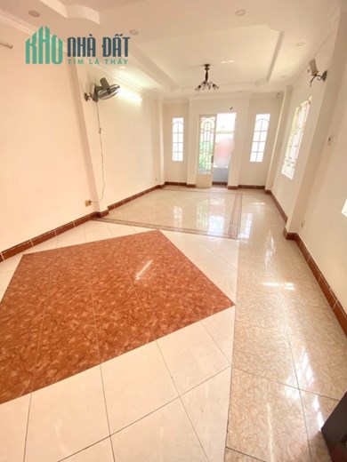 Giá tốt HXH Bạch Đằng, 4 Tầng 5.75x19m, chính chủ 1 đời, gần Hàng Xanh, 11.5 Tỷ TL