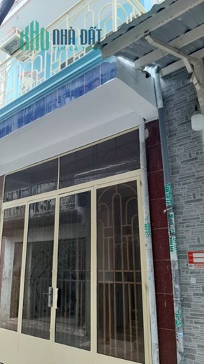 Nhà 2 tầng nở hậu gần MT đường Dương Bá Trạc P2Q8. Giá 3,8 tỷ TL