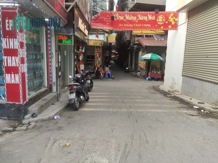 Nhà mặt ngõ Hoà bình Minh Khai 51m2*5 Tầng giá 5.5 Tỷ