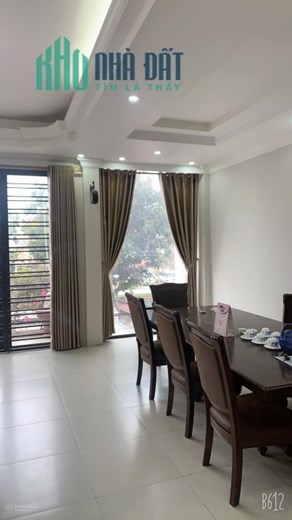 Chính chủ cần tiền bán gấp nhà Nguyễn Viết Xuân , diện tích 95m2 x 3 tầng,   Ô TÔ tránh, Giá nhỉnh