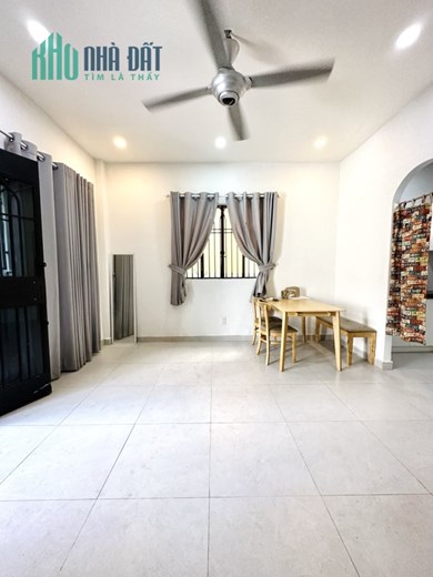 Bạch Đằng Phường 2 Bình Thạnh - 34m2 ( 4.7 x 7.5)  sổ A4 nở hậu nhẹ - 10m ra mặt tiền - oto ngủ
