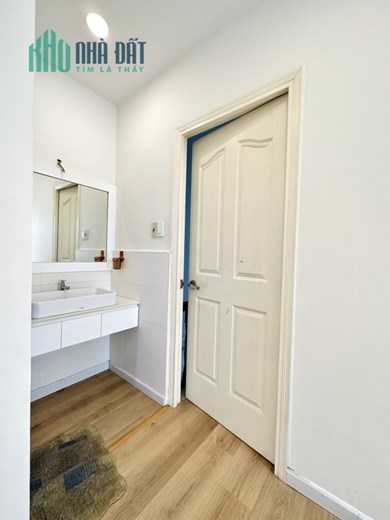 Bạch Đằng Phường 2 Bình Thạnh - 34m2 ( 4.7 x 7.5)  sổ A4 nở hậu nhẹ - 10m ra mặt tiền - oto ngủ