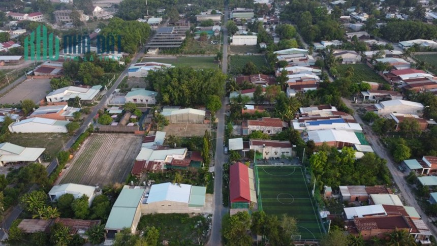 Ngôi nhà rộng thoải mái, thoáng đãng tại Hoà Thành cần thanh lý