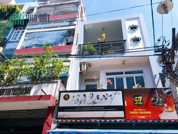Nhà đẹp đường hoàng dư khương p.12 Quận 10