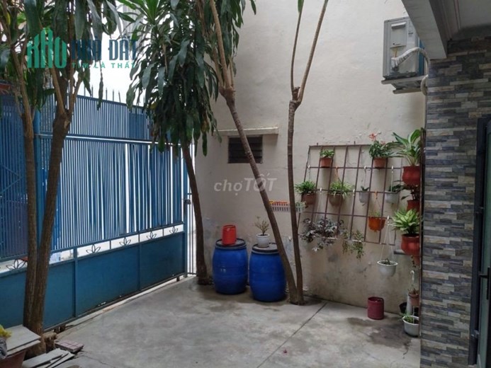 CHÍNH CHỦ BÁN GẤP Nhà Tại Trung Tâm TP. Nha Trang (cách biển chỉ 5 phút đi bộ)