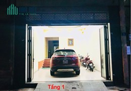 Cho thuê nhà 81m2 x 5 tầng, La Thành MT 6m oto vào