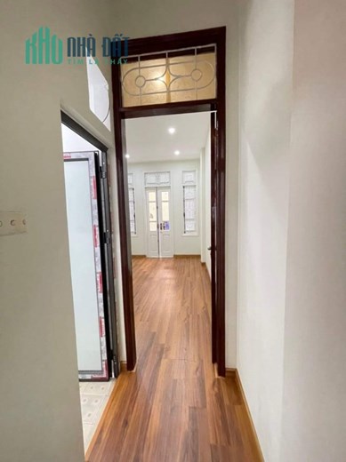 Bán nhà ngõ 13 Lĩnh nam Thông sang Timescity 33.8m2 4PN giá 2.95 Tỷ
