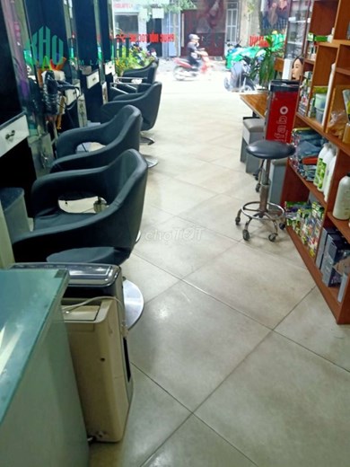 Chính chủ Sang nhượng Salon tóc phố Vân Đồn, P Bạch Đằng, Hai Bà Trưng, Hà Nội.