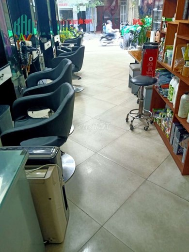 Chính chủ Sang nhượng Salon tóc phố Vân Đồn, P Bạch Đằng, Hai Bà Trưng, Hà Nội.