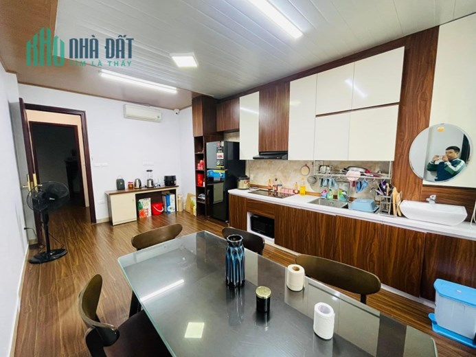 Bán nhà ngõ 91 Nguyễn Chí Thanh, Đống Đa, 40m2, 5 tầng, ô tô tránh, kinh doanh, giá 9.9 tỷ