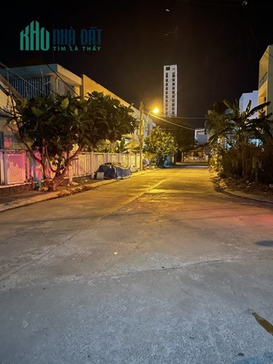 Bán đất tặng 3 phòng trọ đang kinh doanh gần Mường Thanh Ba Làng, Vĩnh Hoà, Nha Trang