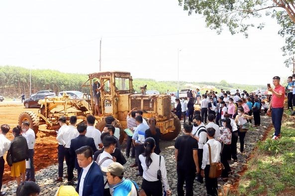 Cần Bán đất Thôn 8 Nghĩa Trung, Bù Đăng, Bình Phước  175 triệu giá rẻ, trả góp, hỗ trợ ngân hàng