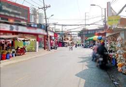 Nhà thuê nguyên căn Mặt tiền Bùi Minh Trực P5Q8 -  Giá 10 Triệu