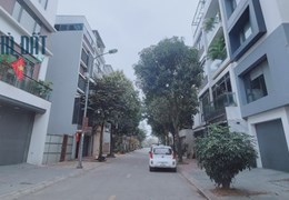 ĐẤT PHÂN LÔ KHU ĐẤU GIÁ VIỆT HƯNG - ĐƯỜNG TRẢI NHỰA RỘNG THÊNH THANG, VỈA HÈ, KINH DOANH ĐỈNH