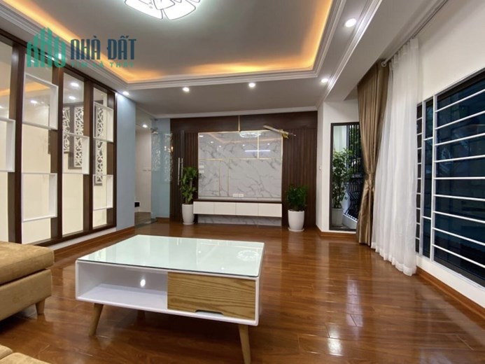 HIẾM ĐẸP! Bán Nhà Tô Hiệu - Hà Đông, PHÂN LÔ, Ô TÔ 43m2x4T chỉ 5 tỷ 9