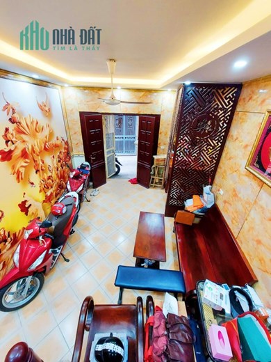 BÁN GẤP HAI BÀ TRƯNG, Ô TÔ TRÁNH, KINH DOANH ĐỈNH 38M, NHỈNH 6 TỶ 0901753139