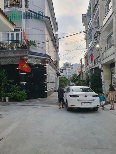 💥Bán Nhà Lê Văn Quới, Bình Tân, 105m2, hẻm xe hơi, cho thuê 14 triệu, Chỉ hơn 6 tỷ