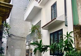 Bán Biệt thự Mini ngay sau mặt đường Chợ Hàng, 48m 3 tầng lô góc, GIÁ 3.78 tỉ
