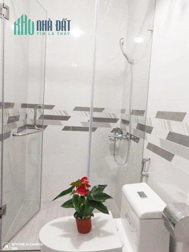 Mỹ Đình, Nam Từ Liêm DT 105m2 8 tầng, MT6,5m doanh thu 2,5 tỷ/năm, oto tránh, kinh doanh