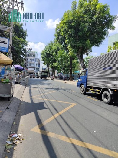 Bán gấp nhà Hẻm xe tải quay đầu Tân Quý Tân Phú, Ngang 4.5m, Chỉ 5 Tỏi.