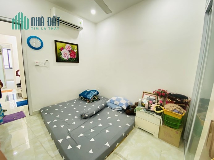 Bán nhà mới đẹp sát MT Nguyễn Đình Chiều quận 3 3 tầng BTCT chỉ hơn 4 tỷ TL