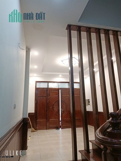 Bán nhà ngõ 242 Tây Mỗ  32m, 5 tầng, MT 3.5m, giá 2.9 tỷ.