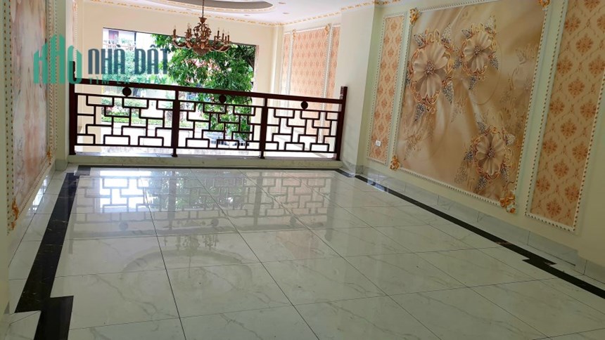 Bán nhà 88m2 phố Nghi Tàm, Tây Hồ Gara Ô tô 7 chỗ Lô góc Thang Máy 9.2 Tỷ