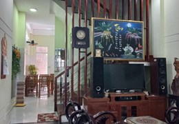 Nhà Tiểu La 88m2, 3 tầng kiệt 3.5m, 4.x tỷ