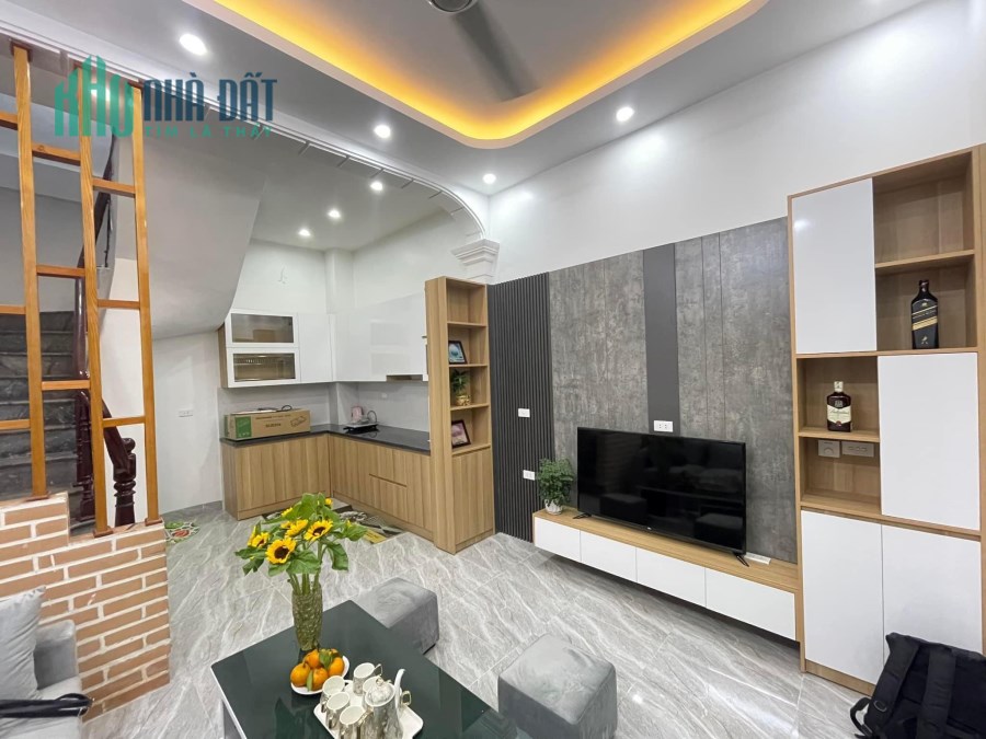 BÁN NHÀ PHỐ KHƯƠNG ĐÌNH, 5 TẦNG NHỈNH 3 TỶ- NGÕ THÔNG- KINH DOANH-FULL NỘI THẤT- CÁCH PHỐ 50M