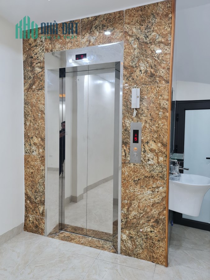 Bán nhà mới phố Tô Vĩnh Diện 6 tầng- THANG MÁY- ÔTÔ - 50M2,mặt tiền 4,5m giá 7,3 tỷ