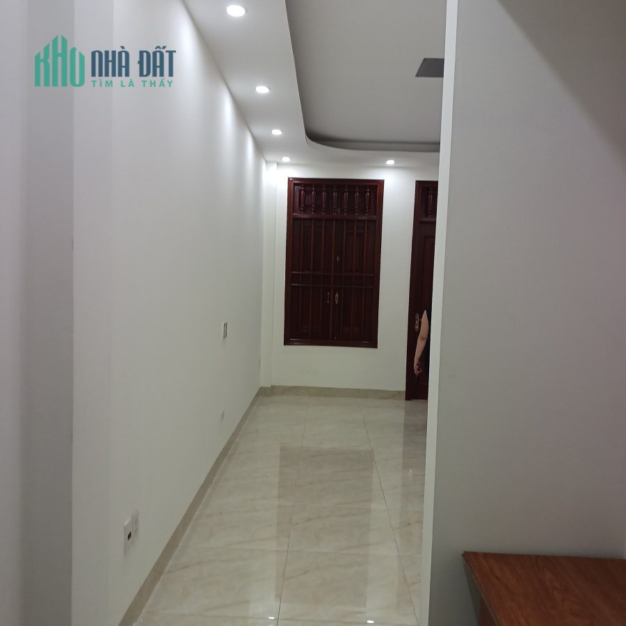 Cực HIẾM Cầu Giấy 45m2 x 6T, Ngõ thông, 2 thoáng, KD,  ô tô gần 6.4 Tỷ.