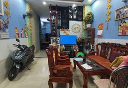 Bán nhà đường Chiến Lược, Bình Trị Đông, Bình Tân, Sát vách Q.6, 48m2, 3 tầng kiên cố, 4.x tỷ