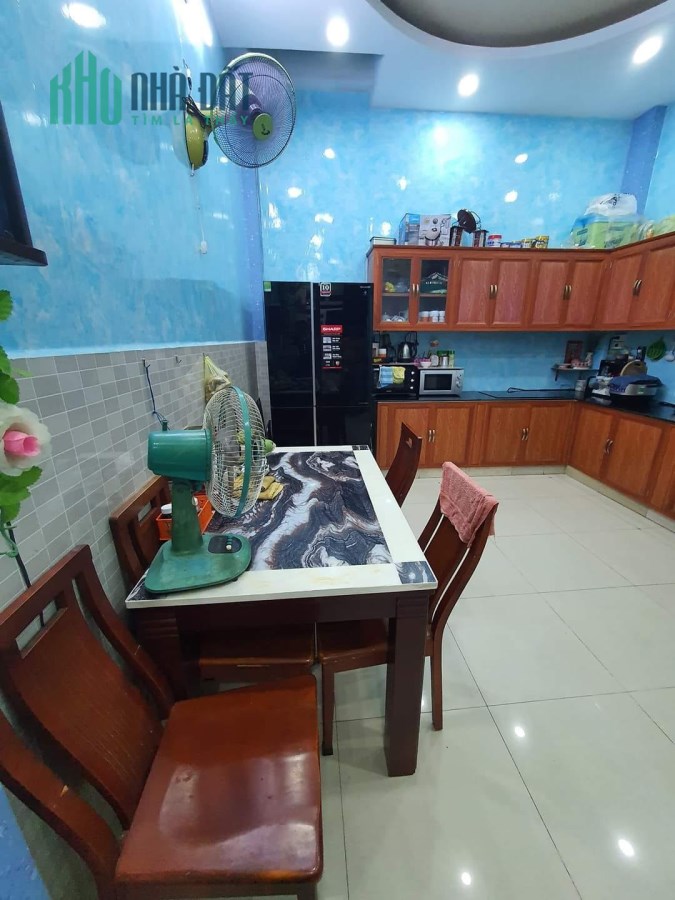 Bán nhà đường Chiến Lược, Bình Trị Đông, Bình Tân, Sát vách Q.6, 48m2, 3 tầng kiên cố, 4.x tỷ