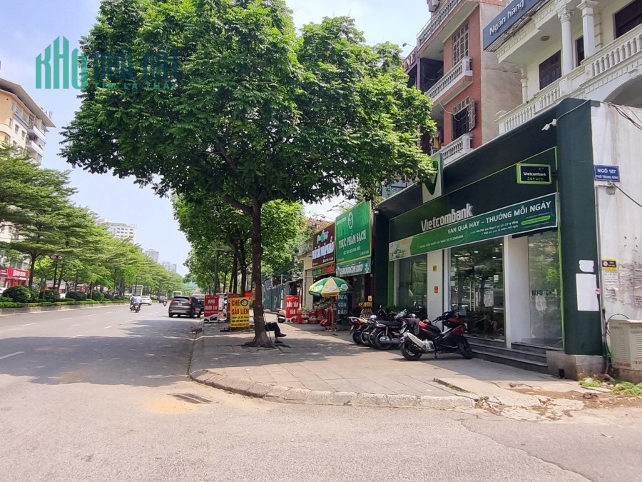 Bán nhà Cầu Giấy – Kinh doanh – Phân lô Ôtô tránh, vỉa hè – Diện tích 60m2, 6 tầng, MT 5.5m – 21 tỷ