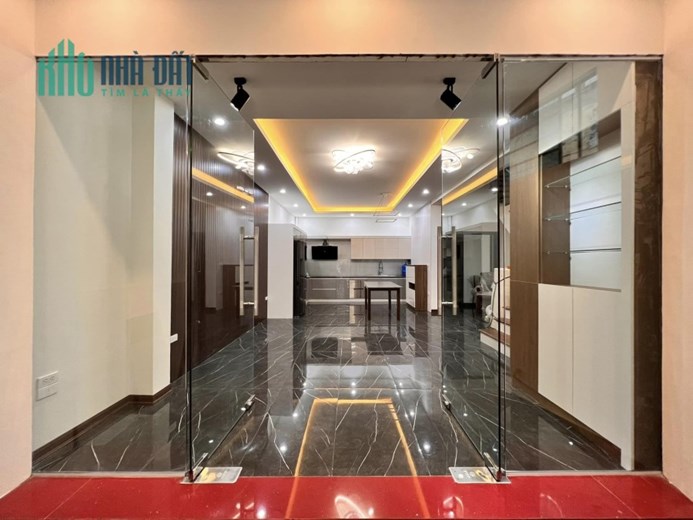 KẸT, bán nhanh nhà phố Hào Nam phường Ô Chợ Dừa, Ở NGAY,1 nhà ra Ô TÔ 70m CHỈ 6 tỷ