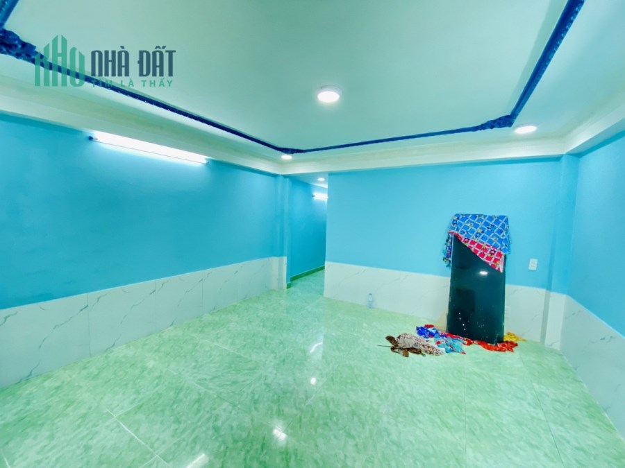 Nhà 3.7 Tỷ  5PN 53m2 KHU TÊN LỬA  ngay Siêu Thị AeOn Bình Tân