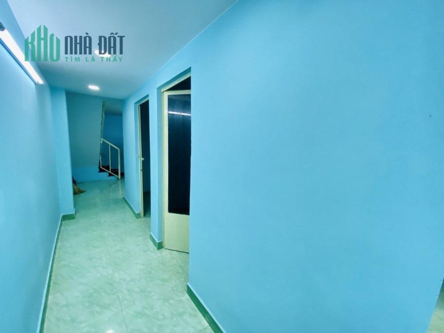 Nhà 3.7 Tỷ  5PN 53m2 KHU TÊN LỬA  ngay Siêu Thị AeOn Bình Tân