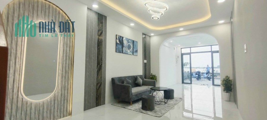bán nhà ngay phà bình khánh mặt tiền bờ kè kinh doanh tốt.