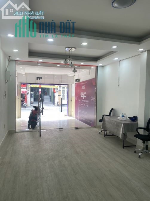 Bán nhà mặt tiền Hoàng Văn Thụ Q.Phú Nhuận 138m2 5 Tầng chỉ nhỉnh 11 Tỷ TL