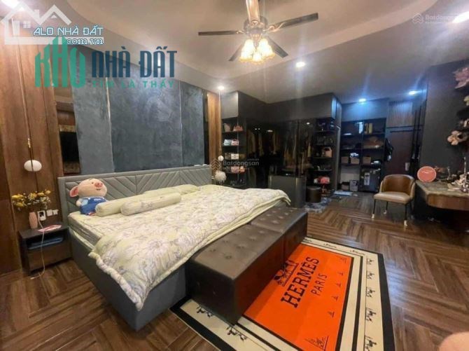 Siêu Hiếm ! Biệt Thự Phan Xích Long Phú Nhuận 3 Tấm 6x20m Chỉ Nhỉnh 12 Tỷ TL