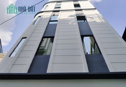 Vị trí đẹp, kết cấu sẵn đường đinh  tiên hoàng p.1 q.bình thạnh